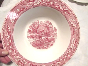 Cuenco grande para verduras Memory Lane Pink de Royal (Estados Unidos) - Imagen 1 de 3
