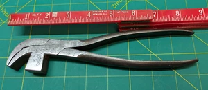 VINTAGE W & C WYNN No 4 COBBLERS LASTING PLIERS AND HAMMER - Made in England - Picture 1 of 8