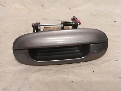 02-09 Chevrolet Trailblazer GMC Envoy OEM Maçaneta Traseira Esquerda Externa Cinza - Imagem 1 de 4