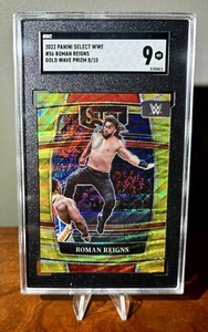 2022 WWE PANINI SELECT ROMAN REIGNS CONCOURSE GOLD WAVE PRIZM #ED/10 SGC 9 OTTIME CONDIZIONI - Foto 1 di 1