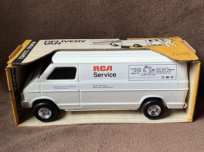 1970's ERTL Private Label 1/16 RCA Service Van # 3510 - Quase em perfeito estado - Novo sem etiquetas - Imagem 1 de 4