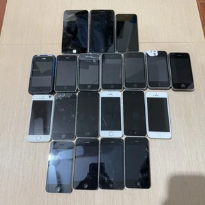 Lot of 20 Apple iPhones For Parts/Repair Broken Read description Below For Info! - Photo 1 sur 14