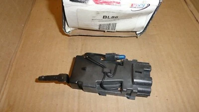NORS 93-94 96-97 FITS TOYOTA COROLLA HVAC BLOWER SWITCH BWD BL86 - Image 1 of 4