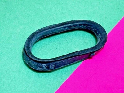 904141-01 Exhaust Pre-filter Seal Gasket for Dyson DC07/DC14/DC33 - Image 1 of 3