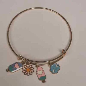 NEW Summer Fun / Ice Cream Charm Bracelet - Picture 1 of 4