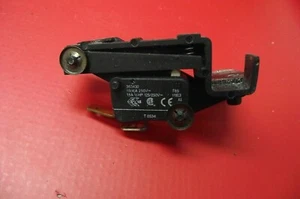 SECADORA DE TAMBOR CREDA 31365 CERRADURA DE PUERTA - Imagen 1 de 2
