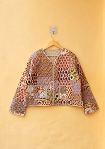 Handcrafted Cotton Quilted Kantha Patchwork Jacket Beige Floral Womens Boho Coat - Picture 1 of 10