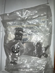 Neu Original OEM Whirlpool Geschirrspüler Wassereinlass Anschluss W10195536, WPW10195536 - Bild 1 von 1