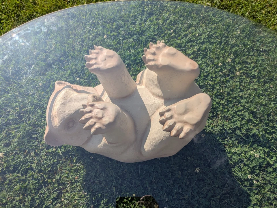 Mesa de centro vintage con tapa de vidrio ovalada Polar Bear de Lane Foto 1 de 4