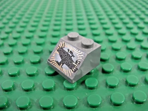 LEGO Gris Azulado Oscuro Pendiente 45 2x2 con Puente Destructor SW Pttn 6267 #3039pb023 - Imagen 1 de 1