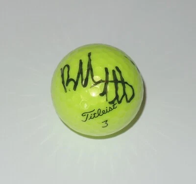 BUBBA WATSON SIGNED AUTO'D TITLEIST PRO V1 GOLF BALL JSA COA PGA TOUR MASTERS B - Image 1 of 3