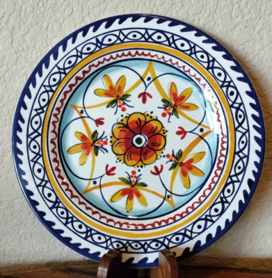 Jia Wei Lifestyle Medallion Blue Red Yellow 9 1/4” Melamine Salad /Dessert Plate - Изображение 1 из 4