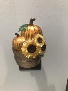 Bath & Body Works Fall Pumpkins Sunflower Barrel Wallflower Plug In Diffuser - Picture 1 of 12