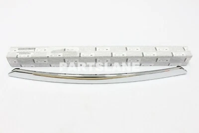 Acabador de puerta trasera central genuino Infiniti QX70 FX37 FX50 FX35 OEM 90816-1CJ0A Foto 1 de 3