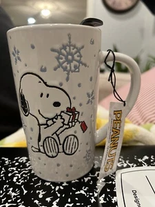 Peanuts Snoopy Ceramic 6" Tall Hot & Cold Travel Mug W/Lid Snowflakes NEW W/TAG - Picture 1 of 12
