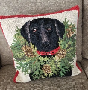 Black Lab Wool Hooked Pillow 18” Dog Wreath or Pine Boughs Collar Handicraft - Picture 1 of 13