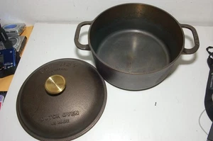 Smithey Quart Dutch Oven 5.5QT - Picture 1 of 5