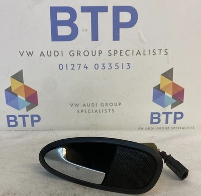 SEAT ALTEA XL PASSENGER SIDE REAR INTERIOR DOOR HANDLE SILVER 5P0837113B BX2 - Image 1 of 4