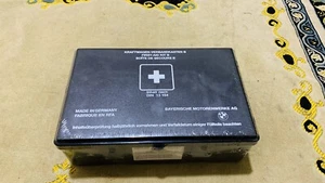 92 BMW E30 E24 FIRST AID KIT VINTAGE ORIGINAL RARE E28 E34 VERBAND KASTEN B RFA - Bild 1 von 3