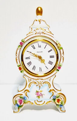 Dresdner Design Sandizell Porzellanuhr/Tischuhr -Mercedes Quarz Uhrwerk -H. 21cm - Bild 1 von 4