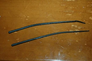 Vintage 70er Jahre Marx Johnny West Zubehör Sam Cobra Pool Sticks - Bild 1 von 3