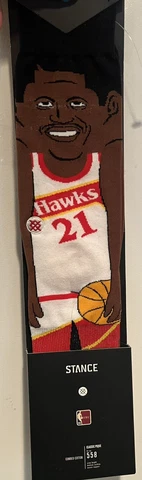 ATLANTA HAWKS DOMINIQUE WILKINS CREW SOCKS. NEW!!! ADULT SIZE LARGE 9-12 Cover