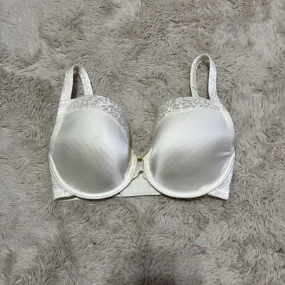 Sujetador para mujer Le Mystère talla 32G blanco con aros ligeramente forrado Foto 1 de 4
