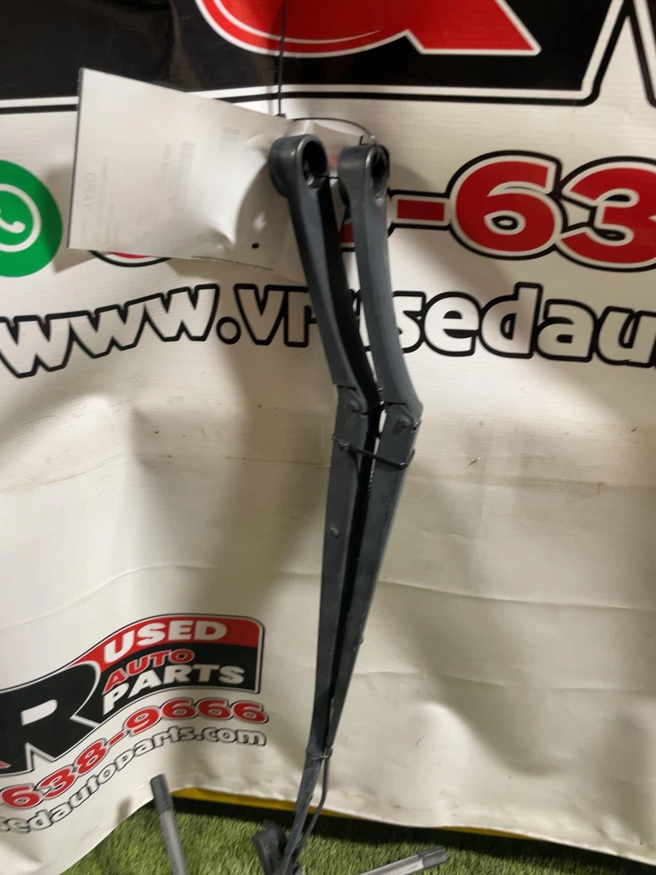 ✅ Brazo limpiaparabrisas Hyundai Tucson 2014 OEM Foto 1 de 3