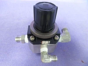 SMC SRH-4110-03 0.05-0.7MPa,USED - Picture 1 of 4