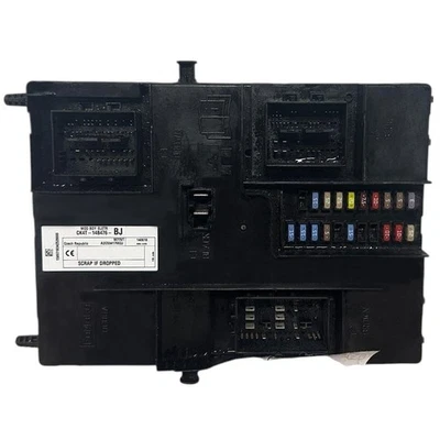 Caja de fusibles relé de cabina OEM compatible con Ford Transit 250 2015 Foto 1 de 3