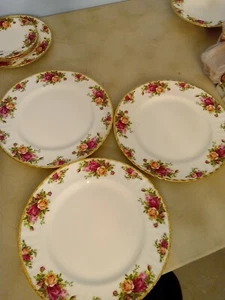 (MENGE 3) ROYAL ALBERT OLD COUNTRY ROSES SPEISETELLER 10,5" DURCHMESSER - Bild 1 von 2