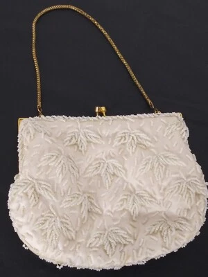 Vtg Winter Wht Beaded Purse Handmade Satin Evening Bag Goldtone Kiss Clasp Chain - Image 1 of 4