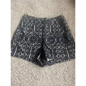 Marciano by Guess High Waisted black lace short Size 2 - Picture 1 of 5