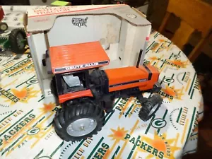Deutz Allis 9150 FWA 1:16 tractor new with box - Picture 1 of 8