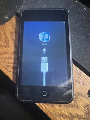 Apple Ipod Touch 1st generation A1213 - Image 1 of 2