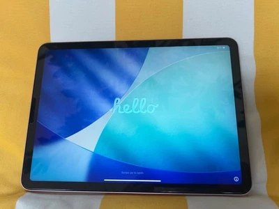 Apple iPad Air 4 Wi-Fi * 10,9 Zoll 256GB * roségold * mit leichtem Mangel - Bild 1 von 4