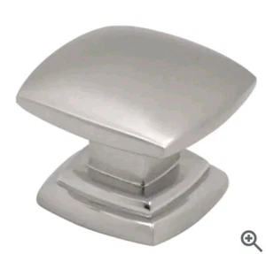 Hickory Hardware P2163-SN 1-1/2 Zoll Euro-Contemporary Knopf Satin Nickel - Bild 1 von 1