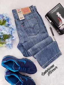 Levis Boys 505 Regular Straight Leg Jeans Blue Medium Wash Pockets 20 Reg 30X30 - Picture 1 of 8