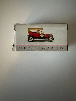 READERS DIGEST DIECAST MINI ANTIQUE CAR PIERCE ARROW #302 - Image 1 of 4