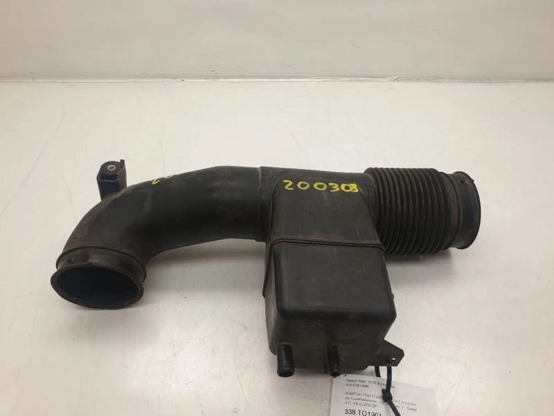 Toyota Tundra 2001 4,7 L 8 cilindros filtro de aire tubo resonador montaje  Foto 1 de 4