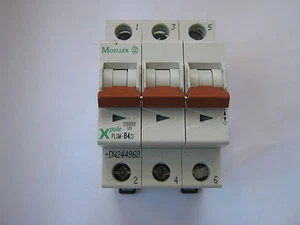 INTERRUPTOR DE CIRCUITO MCB TRIPLE POLO EATON / MOELLER XPOLE B4 4 AMP (PLSM-B4/3). - Imagen 1 de 1