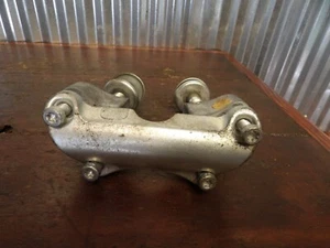 13 Harley Touring Road Glide FLTRX HANDLEBAR CLAMPS / RISERS 55918-08 - Picture 1 of 3