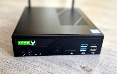 Shuttle DH310 V2 XPC Intel Core i3-8100 4x3,6 GHz 256GB M.2 NVMe 16GB DDR4 RAM - Bild 1 von 4