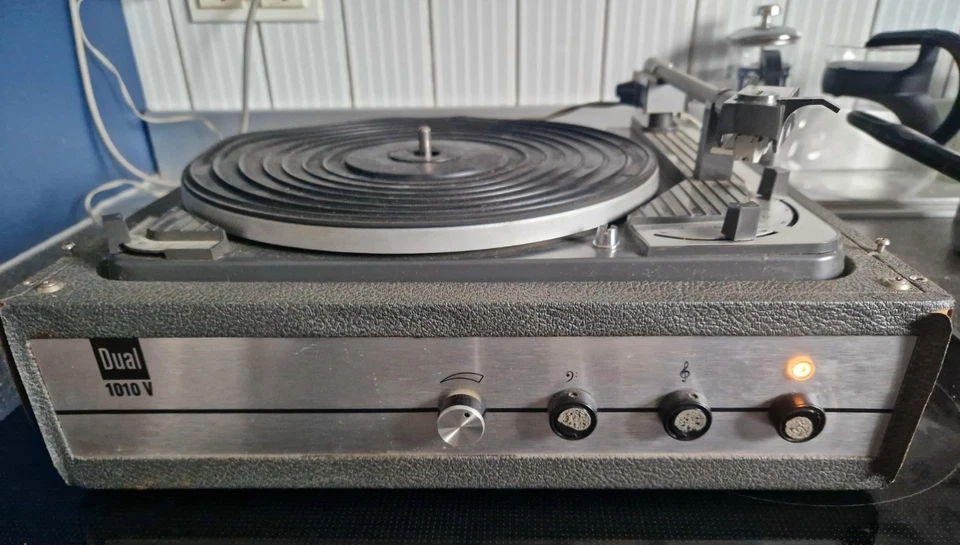 tragbarer Plattenspieler p Dual 1010 V - verm. 60er Jahre - - Bild 1 von 4