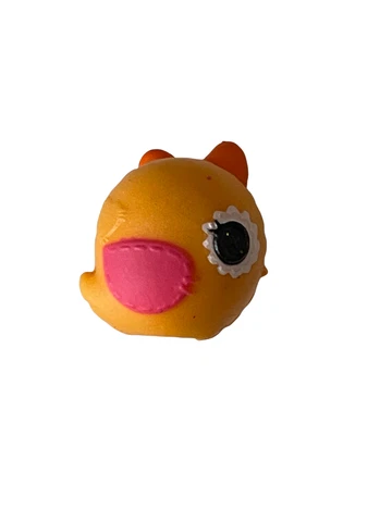 Lalaloopsy Tinies Yellow Bird Pet Blind Bag Figure Cover