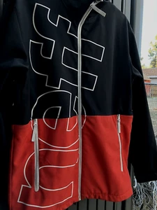 Neff Daily Softshell Snowboarding Jacket Mens Small black red - Picture 1 of 14