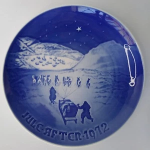 B&G Bing and Grondahl Christmas in Greenland Plate 1972 - Picture 1 of 2