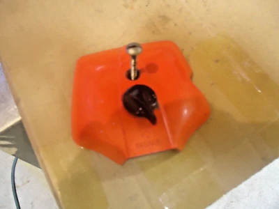 CUBIERTA FILTRO AIRE PARA MOTOSIERRA CRAFTSMAN 2.3 Foto 1 de 2