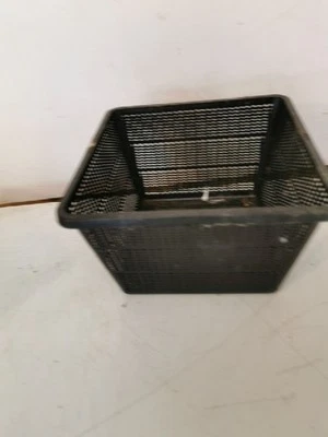 Kunststoff feinmaschige Teichkörbe 23 cm quadratisch Vorteil 4er Pack - Bild 1 von 3