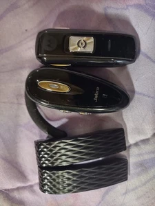 3 zestawy słuchawkowe Bluetooth Jawbone. 1 ładowarka. Nieprzetestowana. AS-IS. Zobacz zdjęcia - Zdjęcie 1 z 7